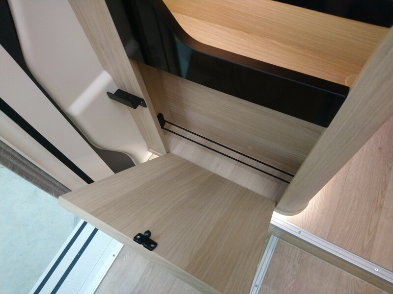 41302-09-2048.jpg